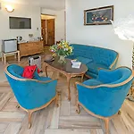 Solar Palace & Wellness 4*