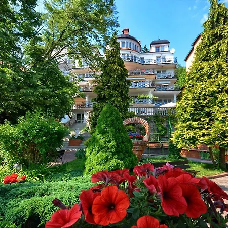 Solar Palace & Wellness Hotel 4*