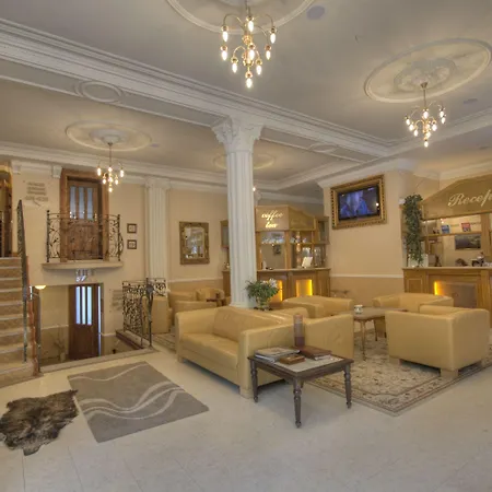 Solar Palace & Wellness 4*