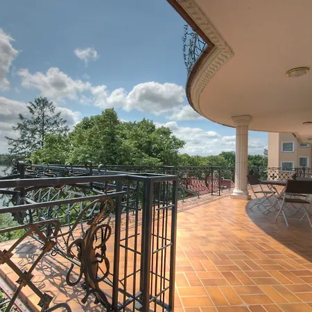 Solar Palace & Wellness Hotel