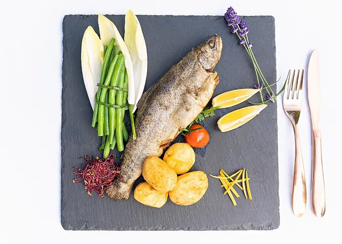 Solar Palace & Wellness 4*